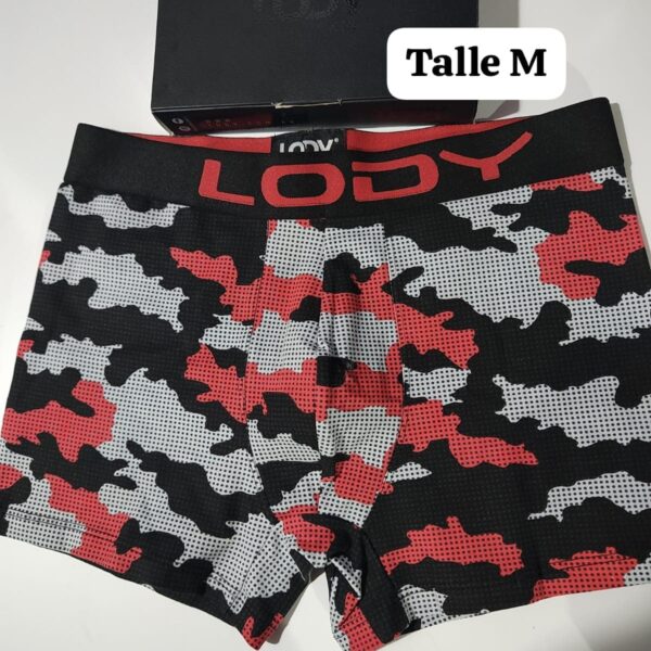 lody estilo militar
